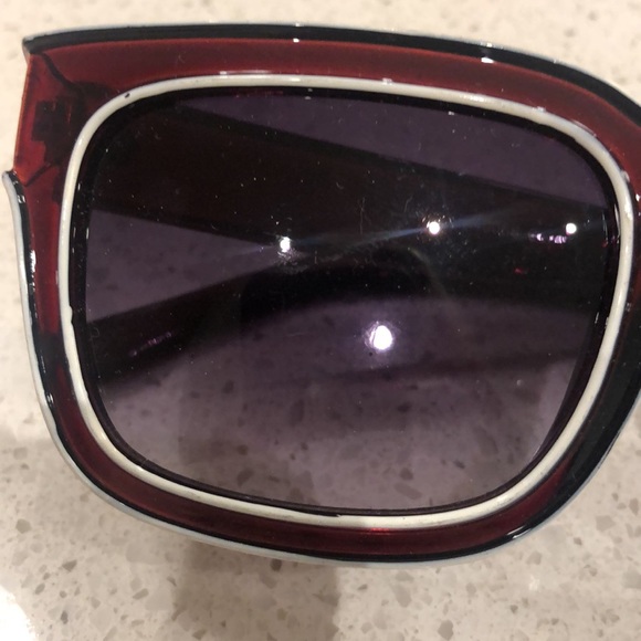 Maroon sunglasses with white trim A.J. Morgan - Picture 6 of 6